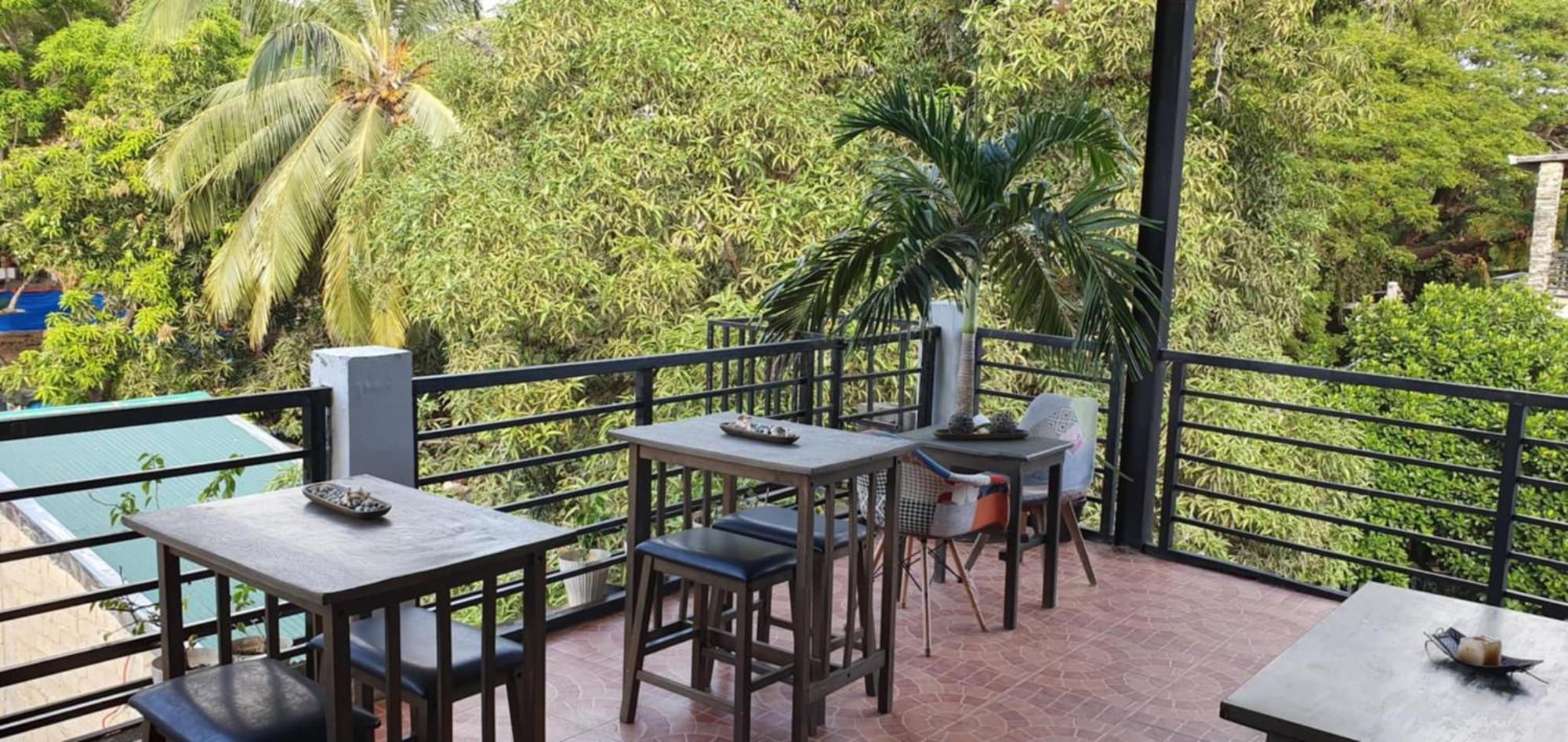 Aj Tourist Inn Coron Exteriör bild