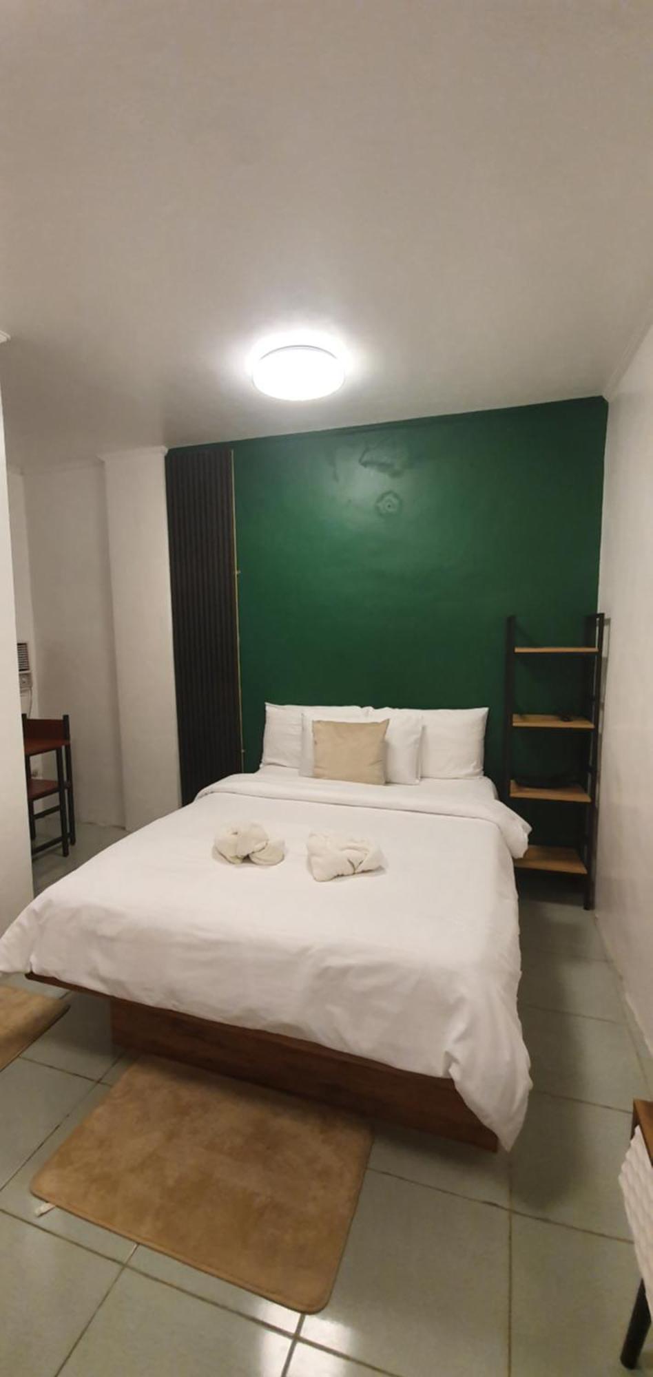 Aj Tourist Inn Coron Exteriör bild